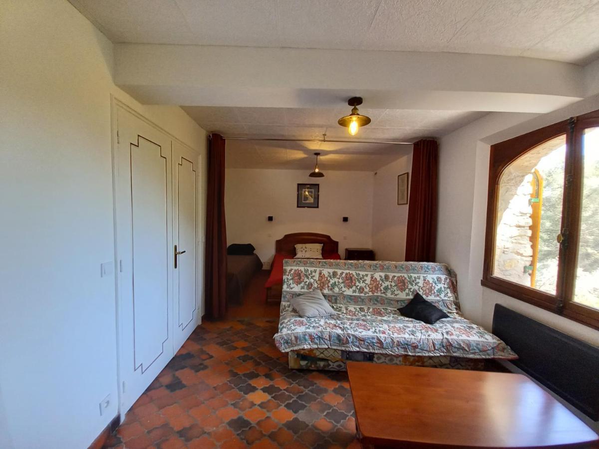 Les Pins Apartment Ле Кастеле Екстериор снимка